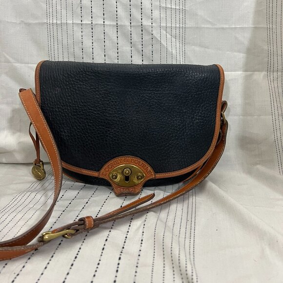 Dooney & Bourke Handbags - Dooney & Bourke Vintage Calvary Trooper Classic AWL Saddle Crossbody Bag
